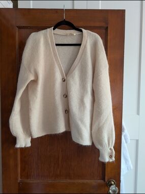 Sezane Cream Button-Front V-Neck Cardigan Size L